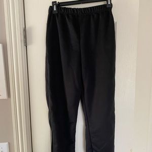boohoo black joggers